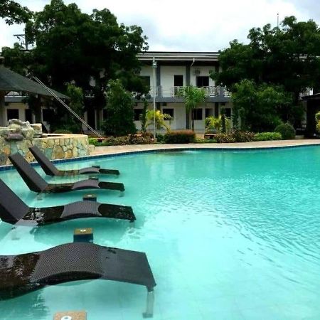 Floating Sanctuary Resort Powered By Cocotel Bulacan Zewnętrze zdjęcie
