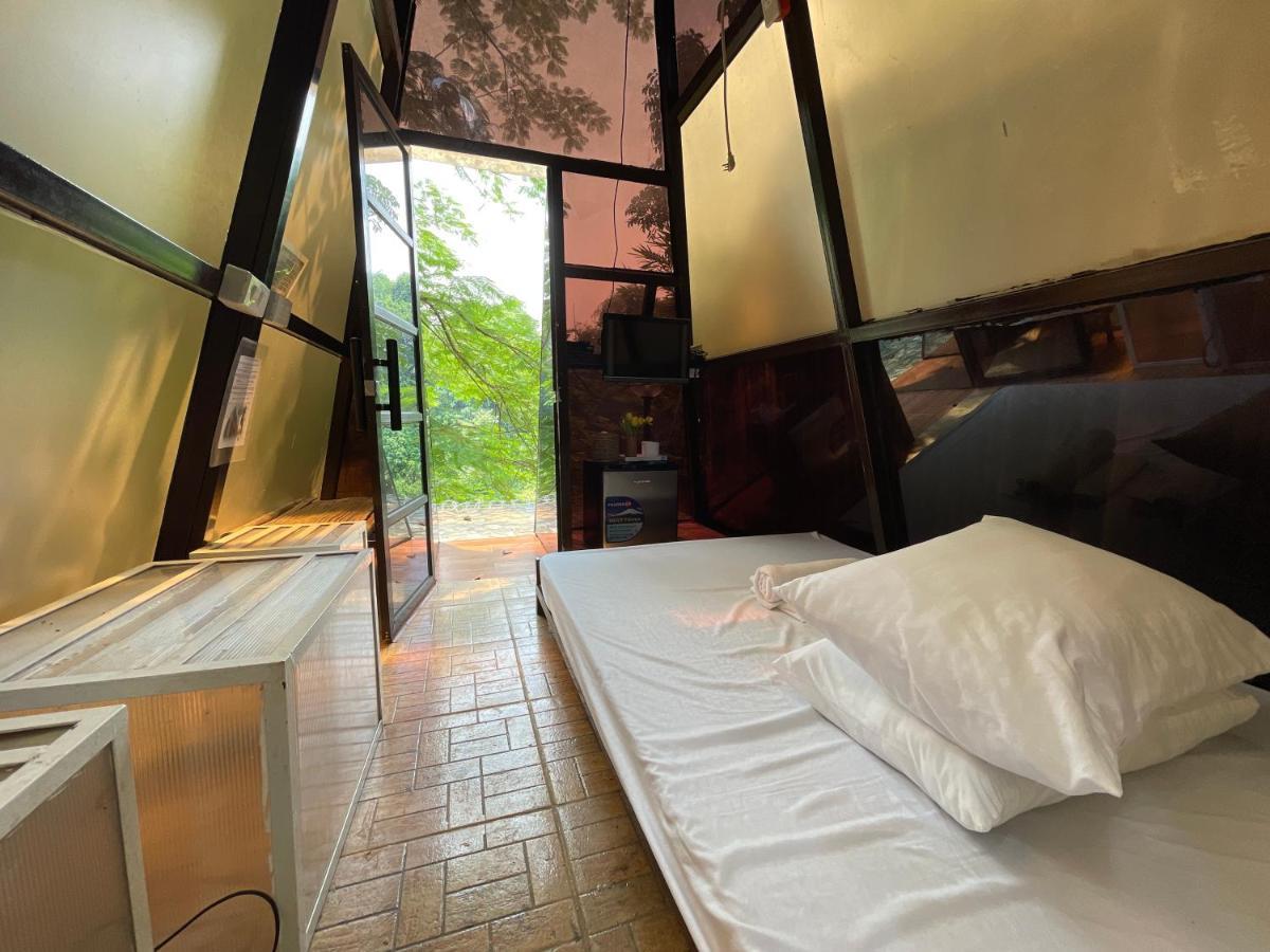 Floating Sanctuary Resort Powered By Cocotel Bulacan Zewnętrze zdjęcie